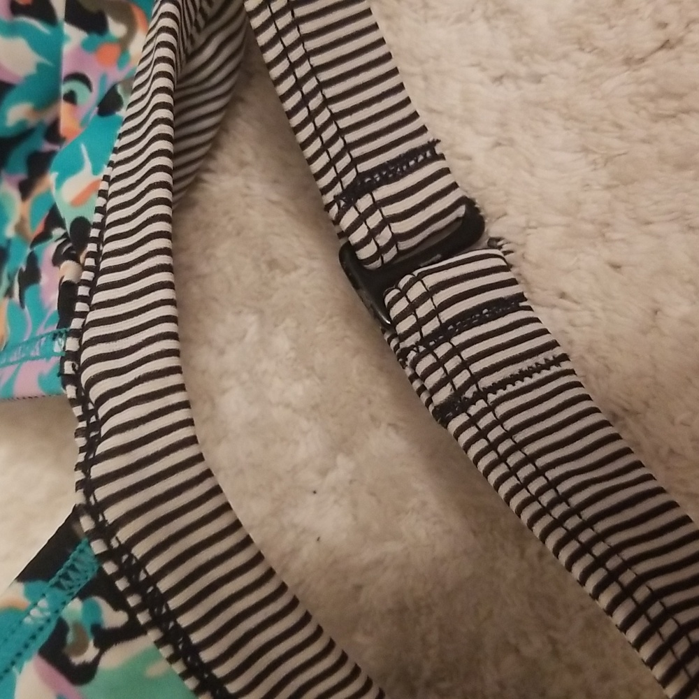 Reversible Bikini Top - Picture 3 of 3